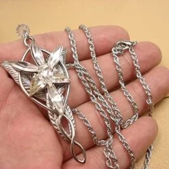 PENDENTIF ÉTOILE DU SOIR ARWEN - Argent 925ème - SEIGNEUR DES ANNEAUX 9 PENDENTIF ÉTOILE DU SOIR ARWEN - Argent 925ème - SEIGNEUR DES ANNEAUX -Créatifs Jeux Magasin Arwen Etoile du soir 4