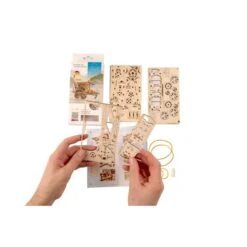 UGEARS - MINI BIPLAN -Créatifs Jeux Magasin DSC8112