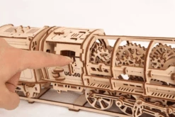 UGEARS - LOCOMOTIVE 460 + WAGON -Créatifs Jeux Magasin Ugears ModeleMecanique Locomotive460 02