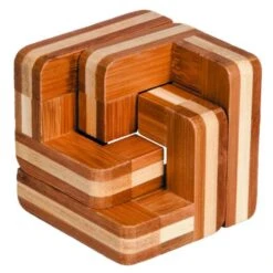 CASSE-TÊTE BAMBOU - ESCALIER